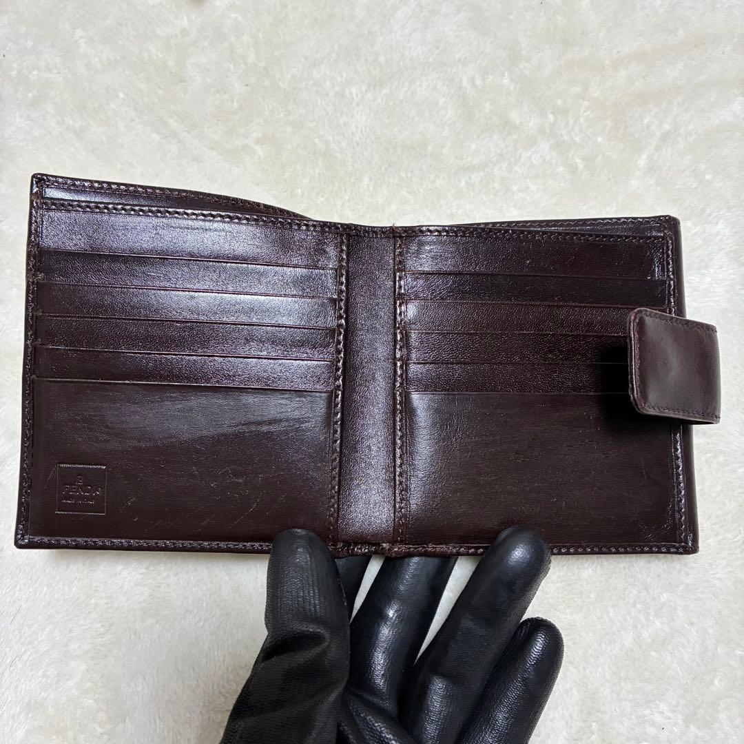 マ*️様 【美品】FENDI フェンディ ズッカ柄 二つ折り財布 レザー ブラウ