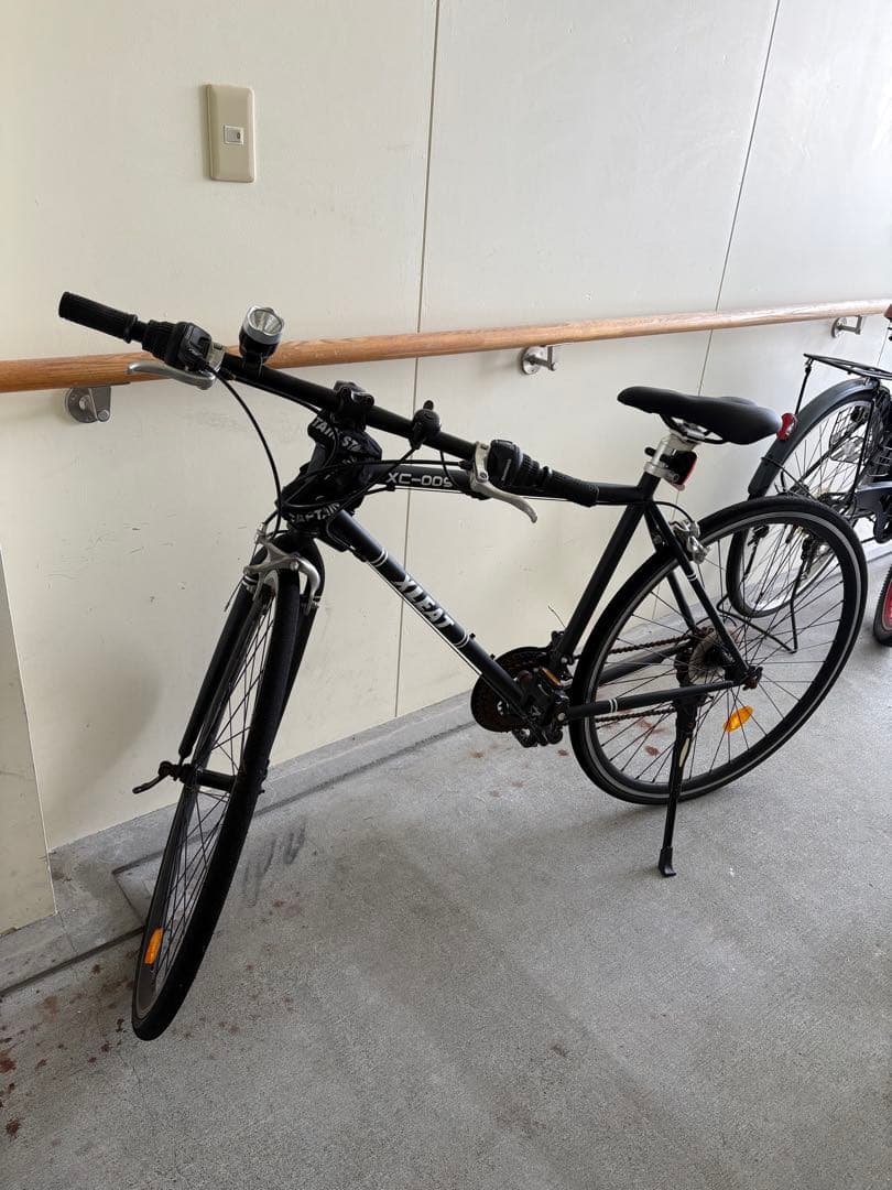クロスバイク XC-009 21段変速 ブラック 送料込み 自転車