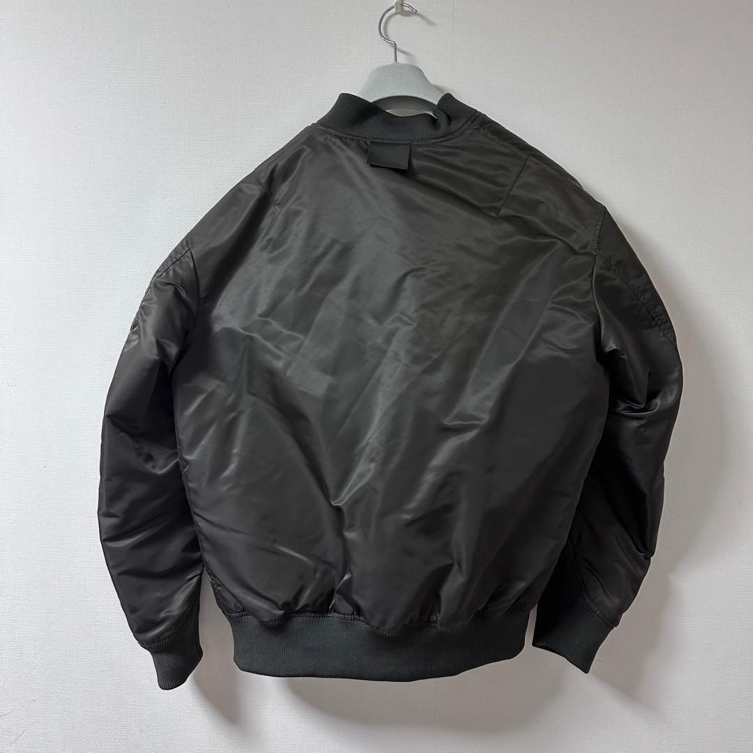 UNIQLO +J ハイブリッドダウンオーバーサイズMA-1ブルゾン GRAY