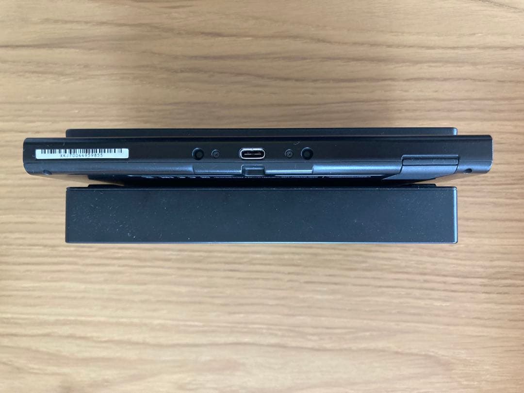 Nintendo Switch 本体 + 付属品 + ケース