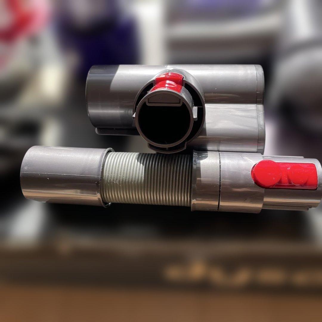 リャン様限定 Dyson V10スティッククリーナー本体 各種アタッチメント付き