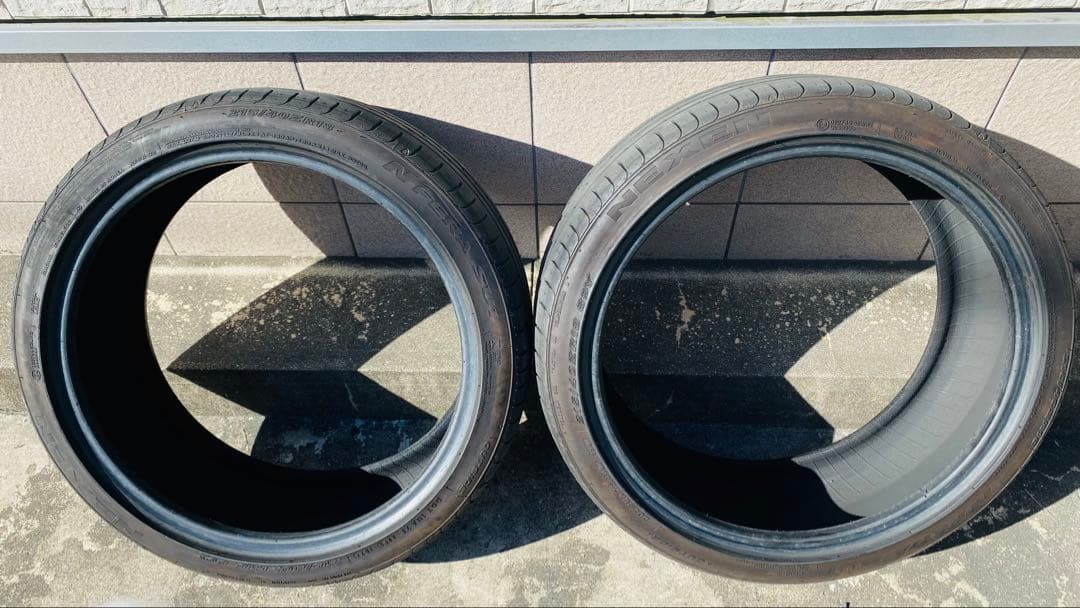 ウルフ 　ネクセン　215/40ZR18 サマータイヤ 2本セット