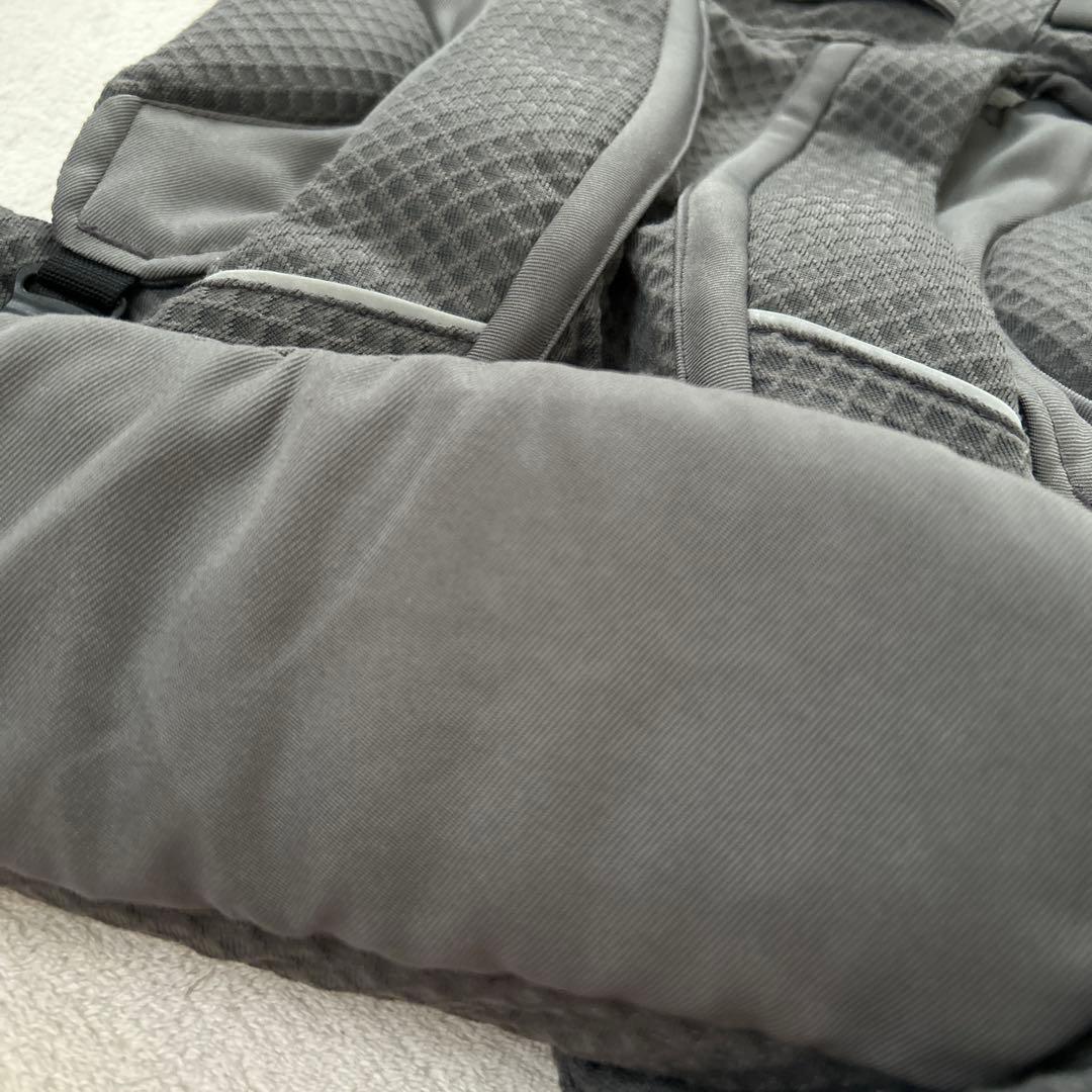 ergobaby 抱っこ紐 グレー　よだれカバーセット