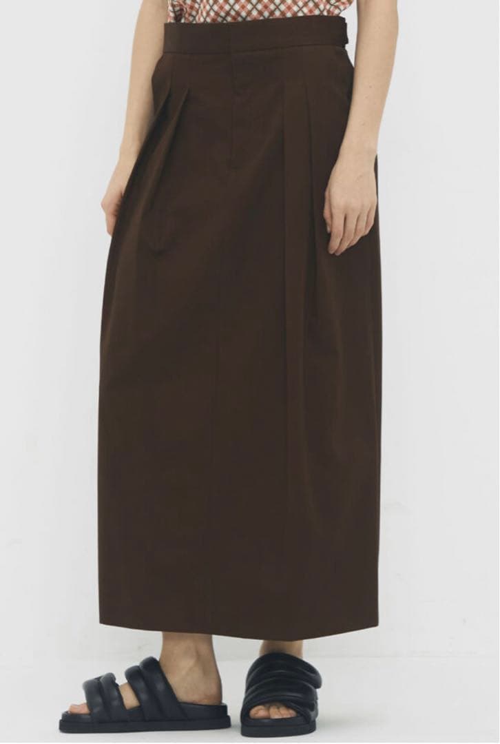CABaN 2タックロングスカート