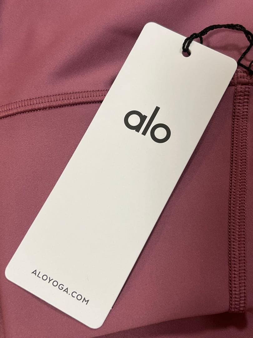 【Himariさま専用】新品タグ付き　alo ハイウエスト ヨガパンツ ピンク