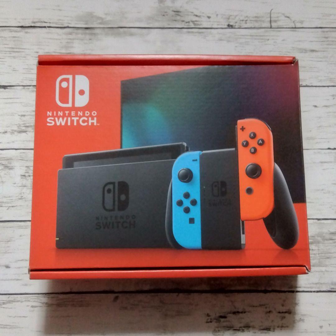【ほぼ未使用+おまけ】 Nintendo Switch 本体