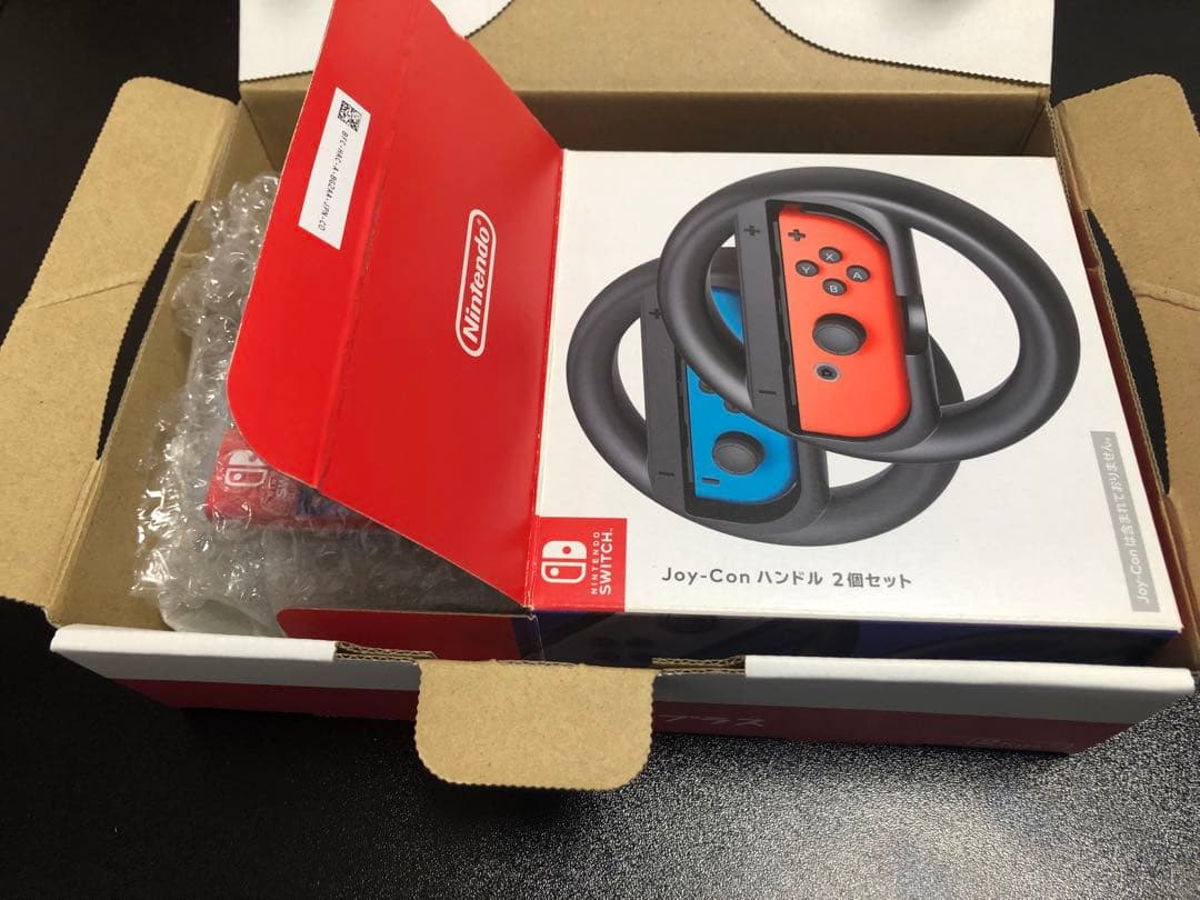マリオカート8 デラックス Joy-Conハンドルセット switch ソフト