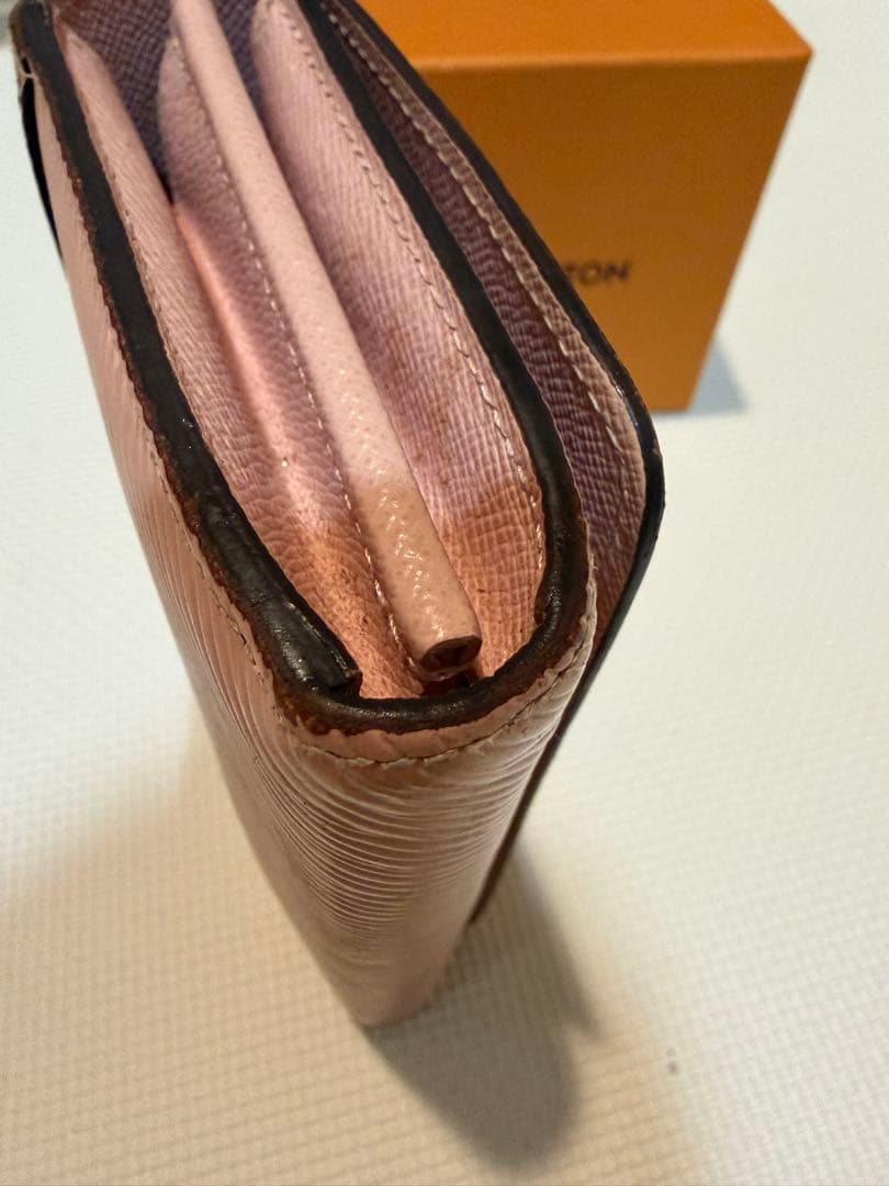 バ*ュ様 LOUIS VUITTON ツイスト 長財布ピンク × シルバー金具