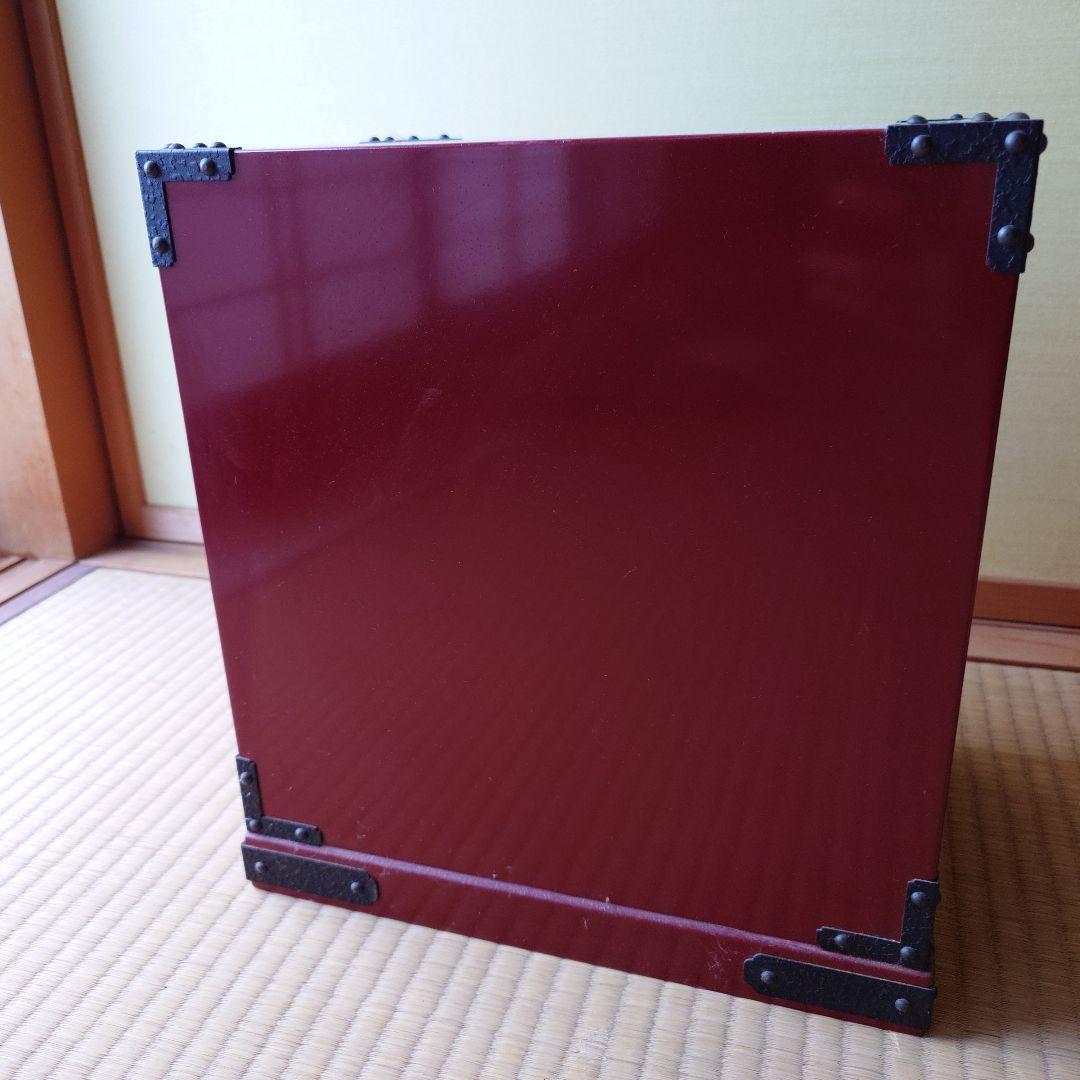 赤い木製収納箱 引き出し3つ