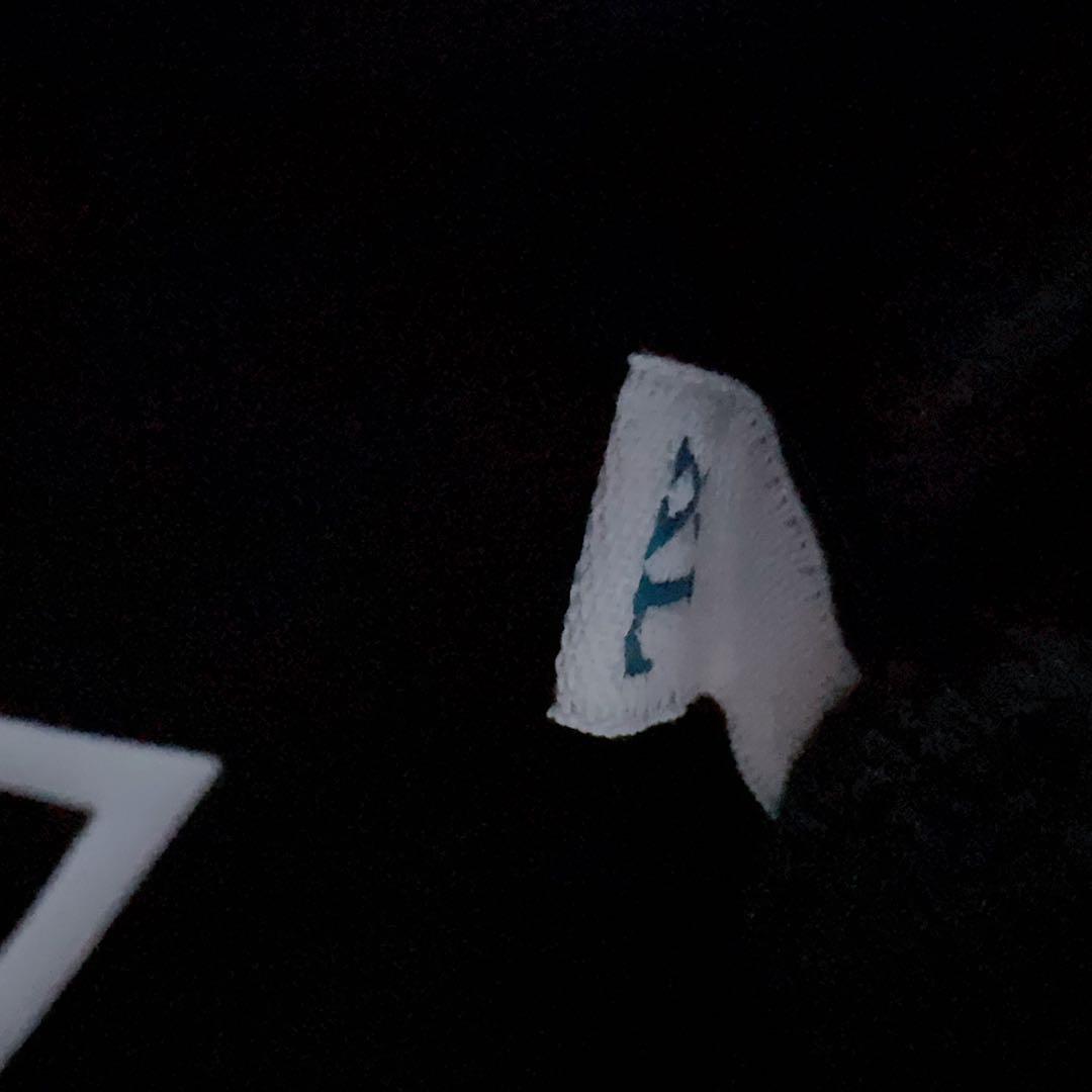 未使用級 MONCLER ブラックTシャツ 半袖 デカ ロゴ