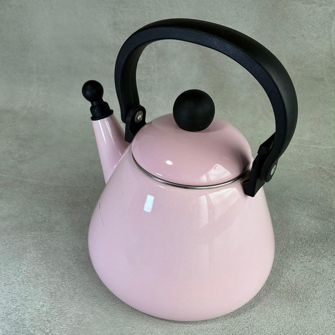 【美品】ル・クルーゼ　ケトル・コーン ピンク　IH対応 1.6L