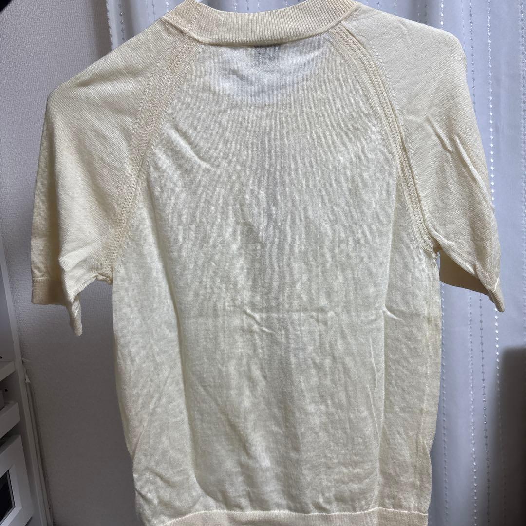 クリーム色 ストライプ 半袖Tシャツ