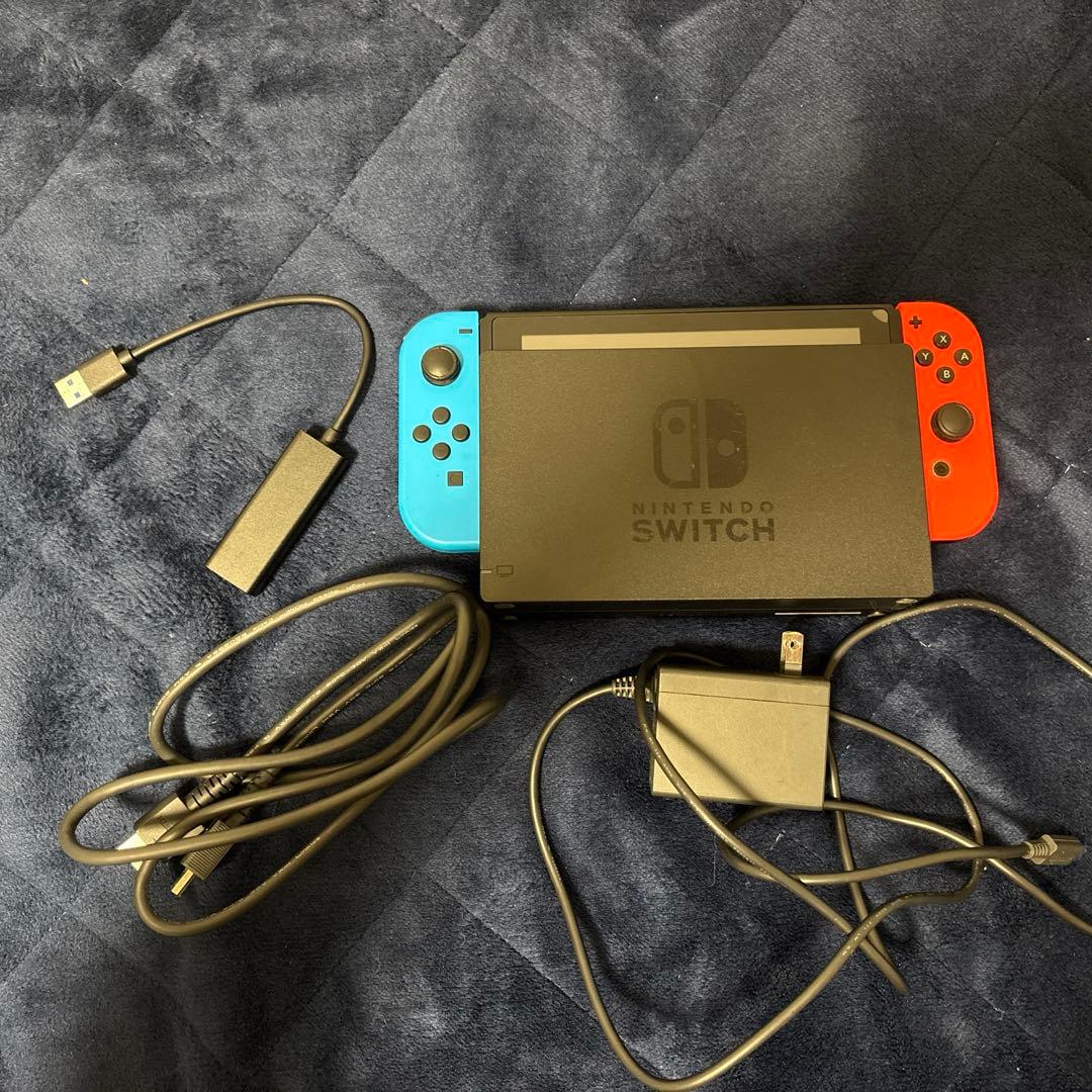 Nintendo Switch 箱無し　持ち運び用袋入り
