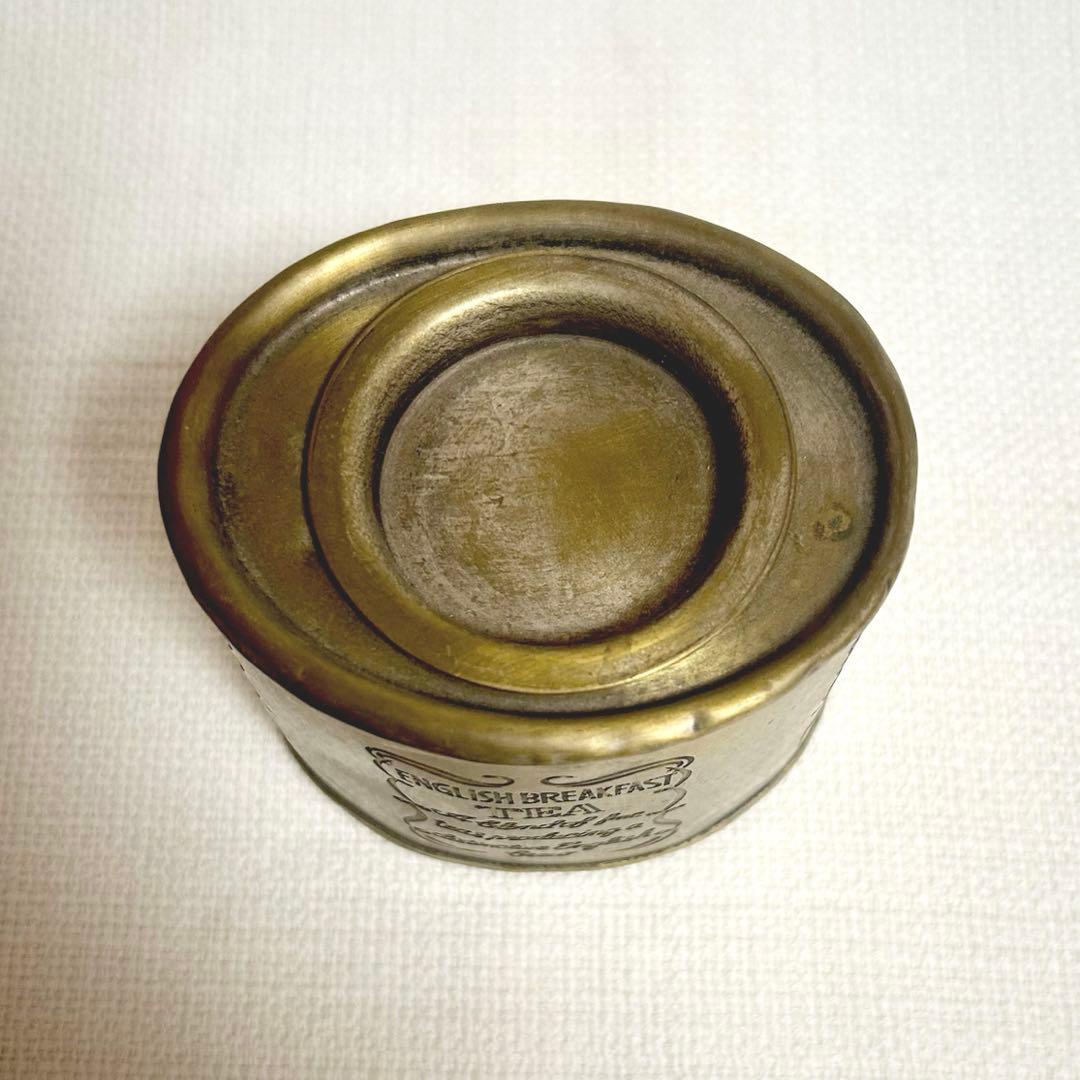 イギリスアンティーク　オバル型　紅茶缶
