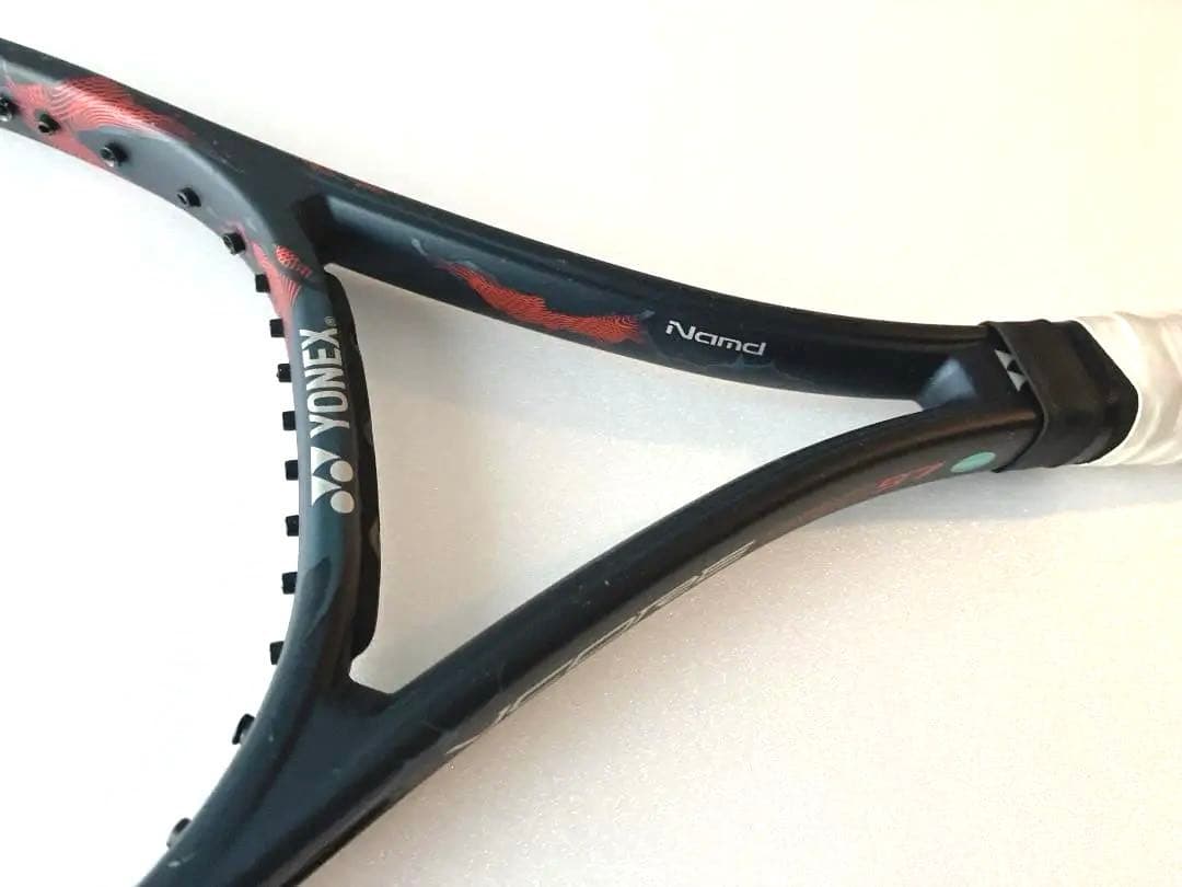 ⭐️中古⭐️YONEX テニスラケット　VCORE　PRO ブイコアプロ97