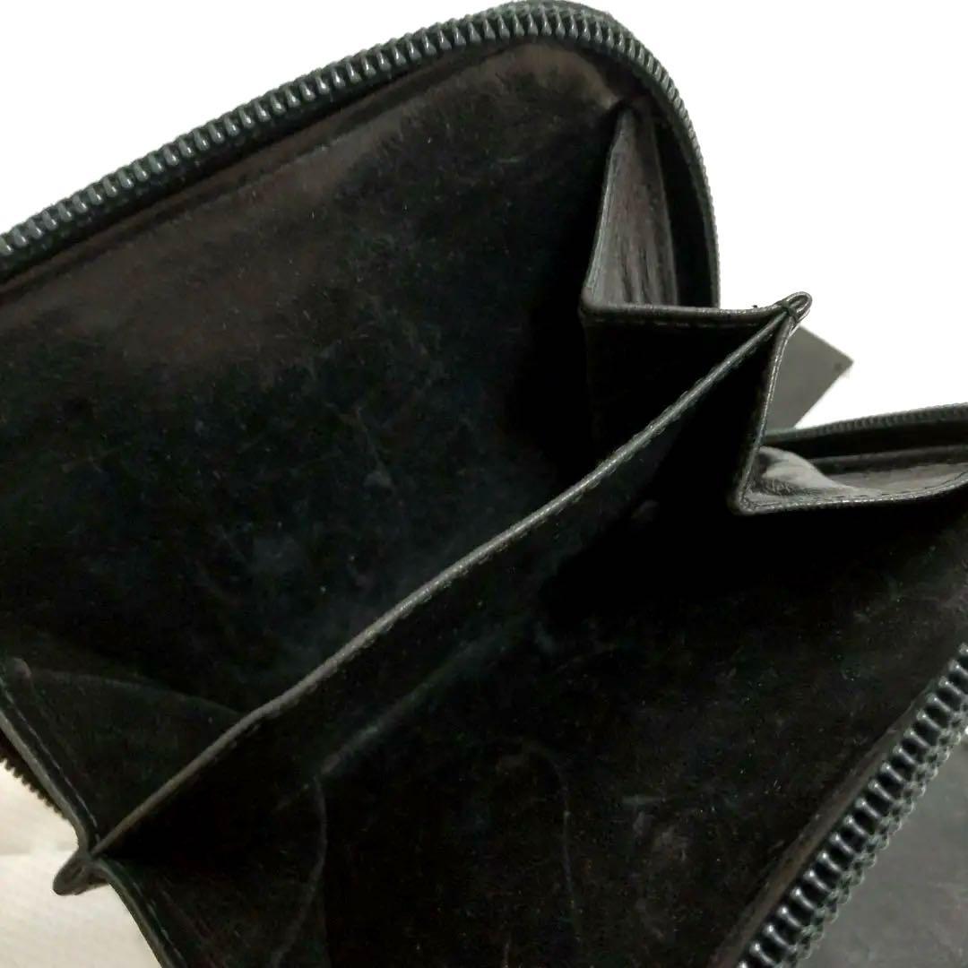 PRADA ブラック キルティング 二つ折り財布