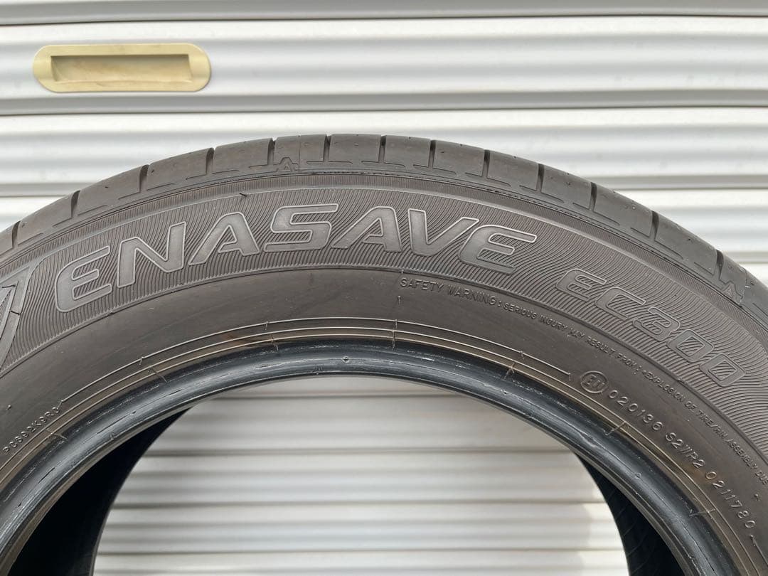 ②ダンロップ 215/60R16 2025年製 2本分
