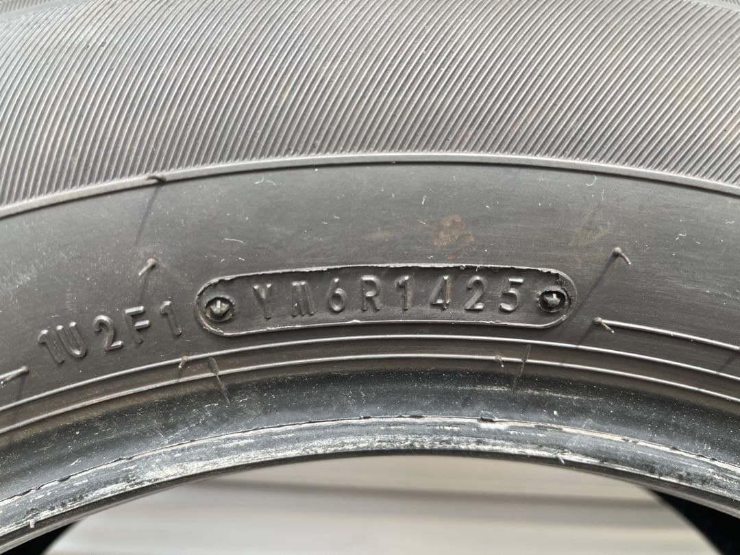 ②ダンロップ 215/60R16 2025年製 2本分