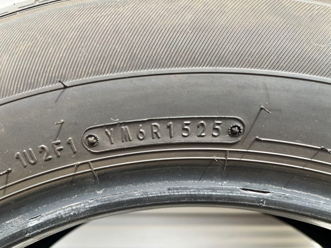 ②ダンロップ 215/60R16 2025年製 2本分