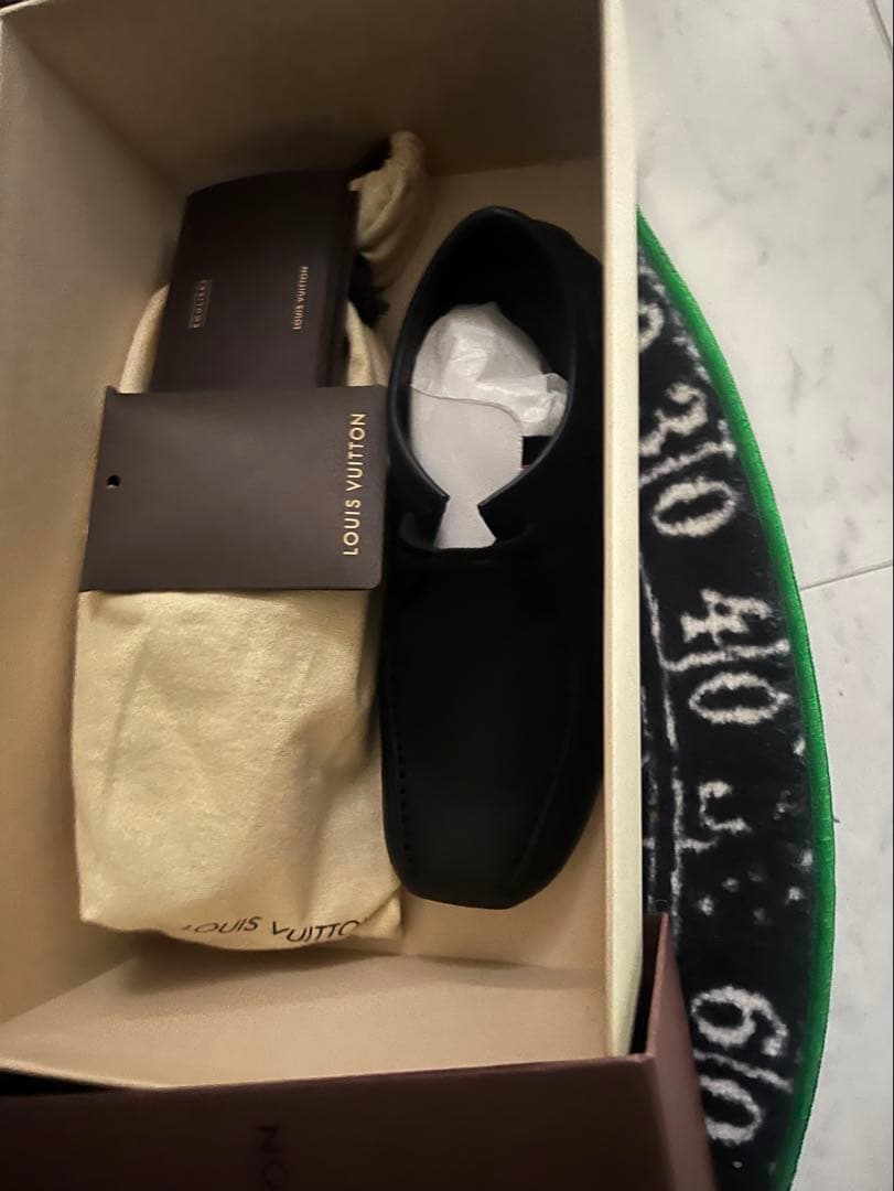 LOUIS VUITTON ブラック モカシン