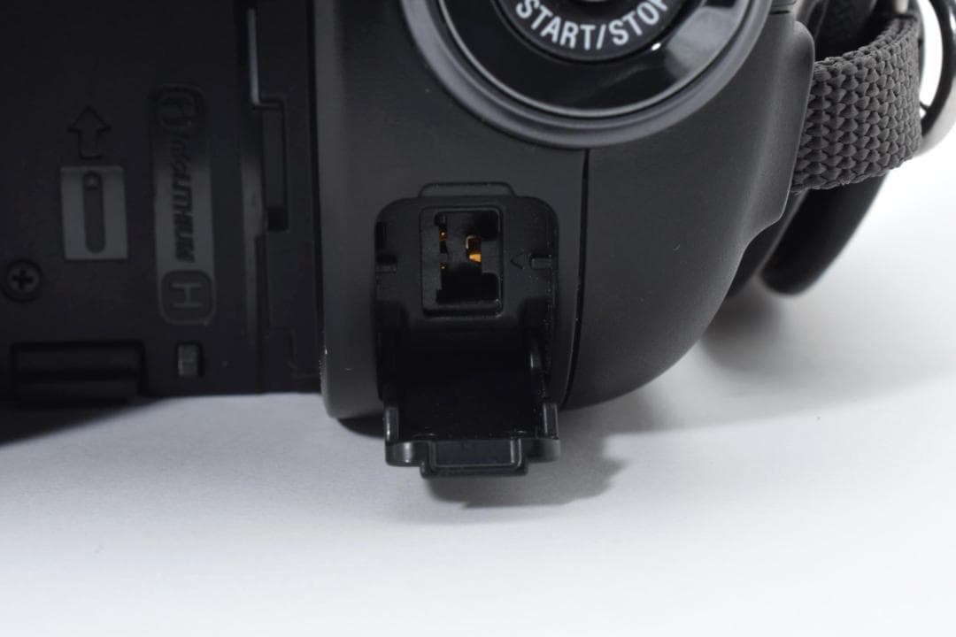 #668★良品★ SONY SUPER STEADY SHOT HDR-SR12