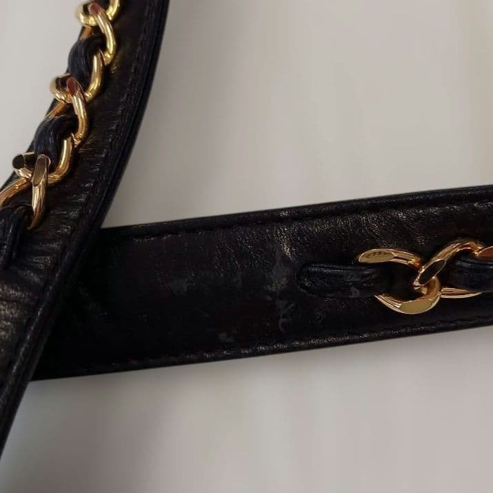 【美品】CHANEL　マトラッセ　ウエストポーチ　ギャランティカード付き　黒