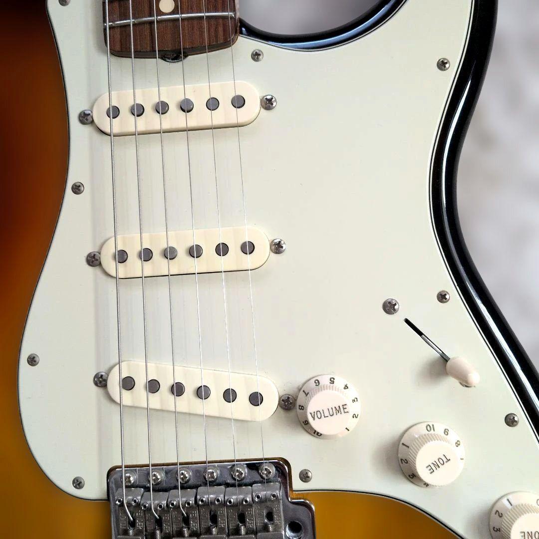 ギター Fender Mexico Stratocaster 60s Classic