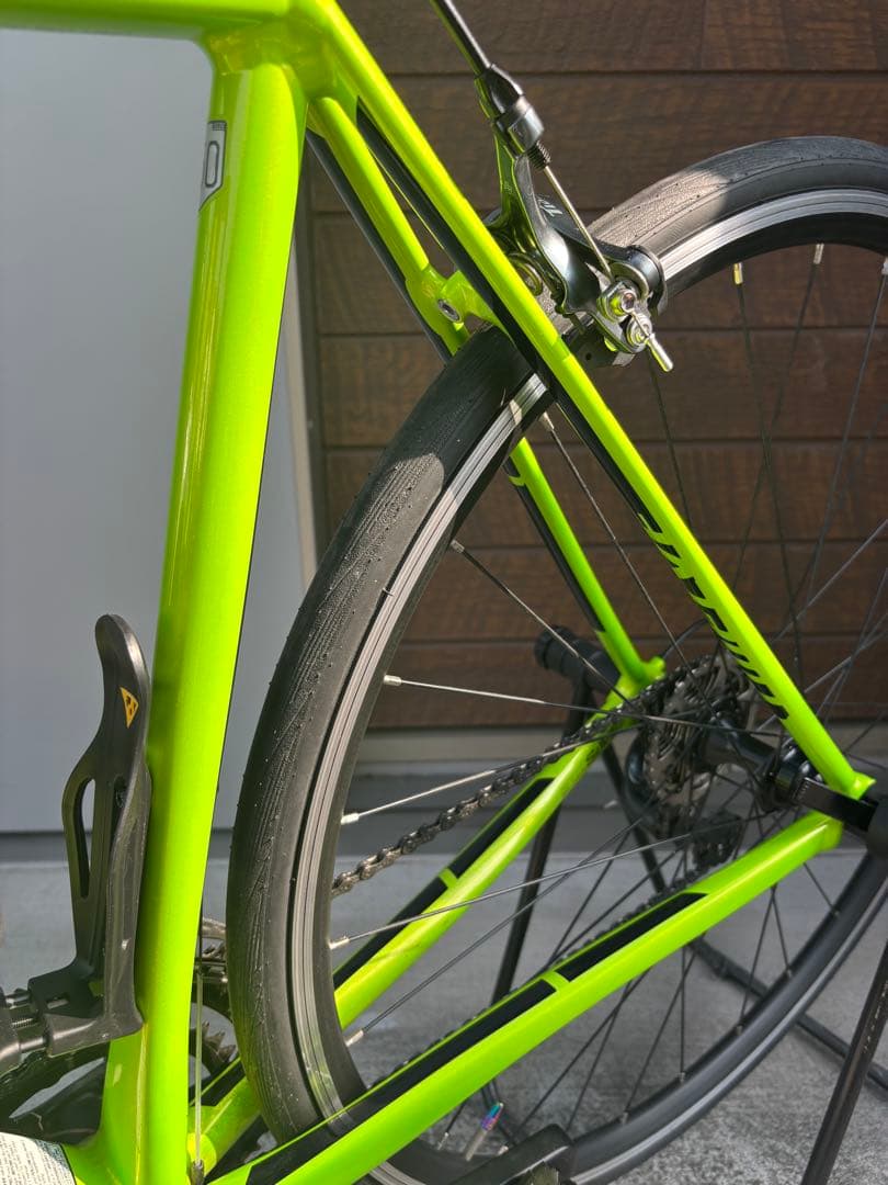 【けい】CANNONDALE CAAD12 TIAGRA ロードバイク