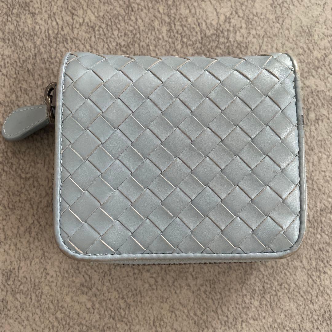 BOTTEGA VENETA ラウンドファスナー 財布　イントレチャート 水色