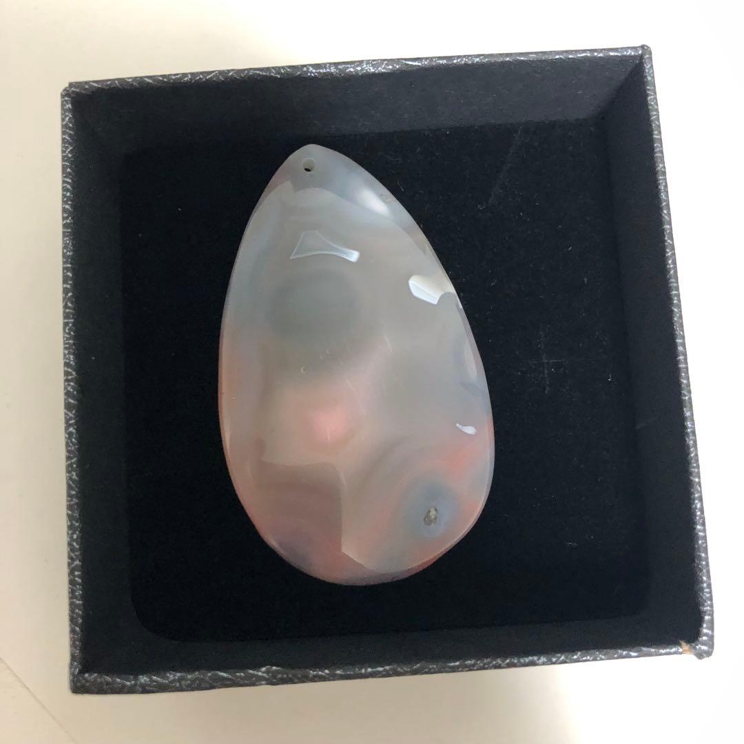 縁結び 女陰 ヌードメノウ 生命の源 女性器 趣味 天然石 瑪瑙 彫り物D5