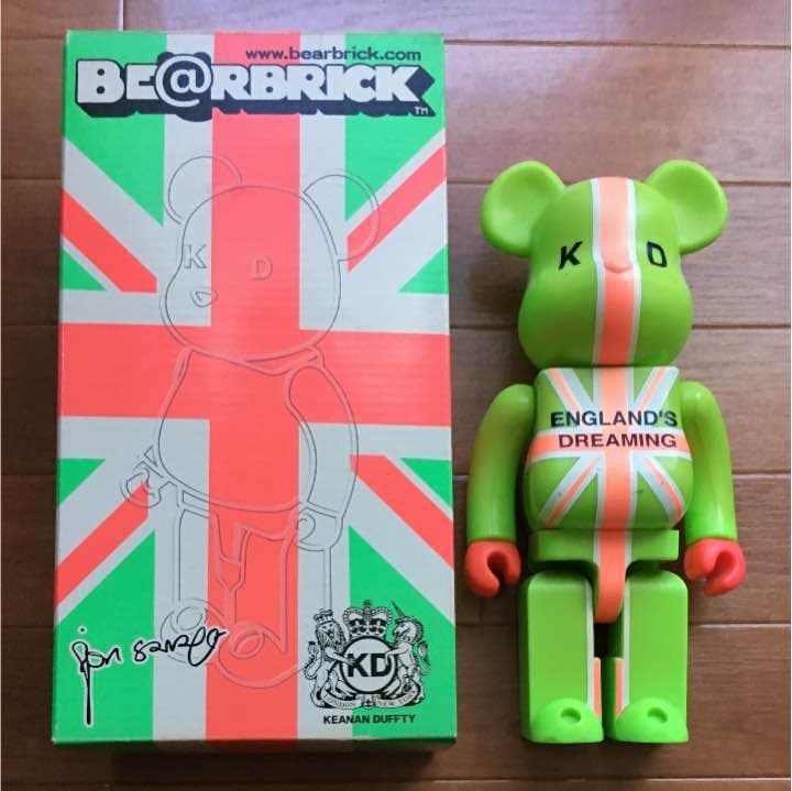 bearbrick ベアブリック 二体セット イングランドドリーミング