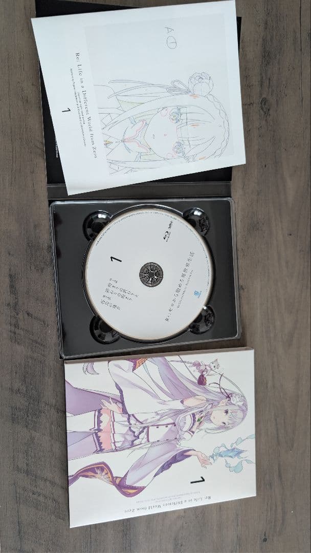 Re:ゼロから始める異世界生活　1期アニメBlu-ray全巻　小説付き
