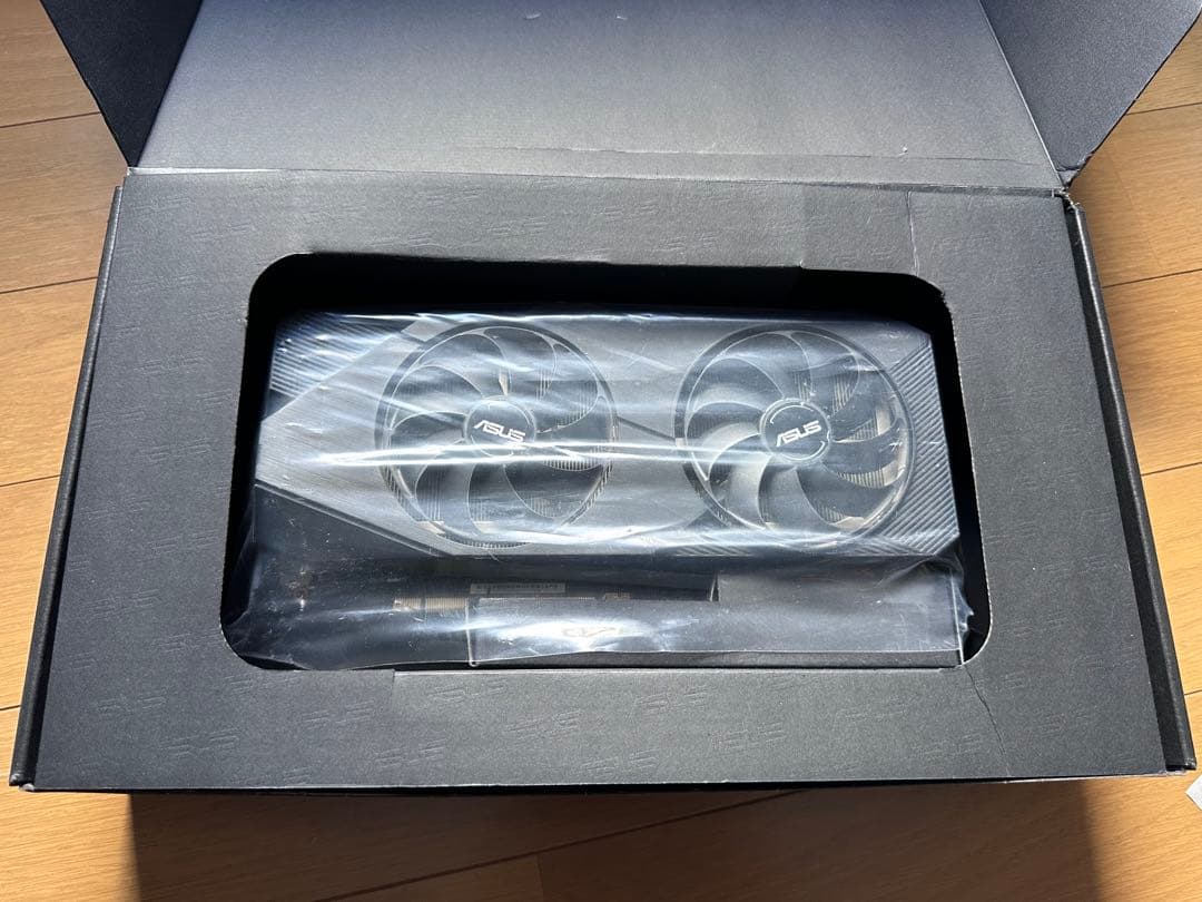 グラフィックボード・グラボ・ビデオカード ASUS DUAL GeForce RTX 2070 super OC 8GB