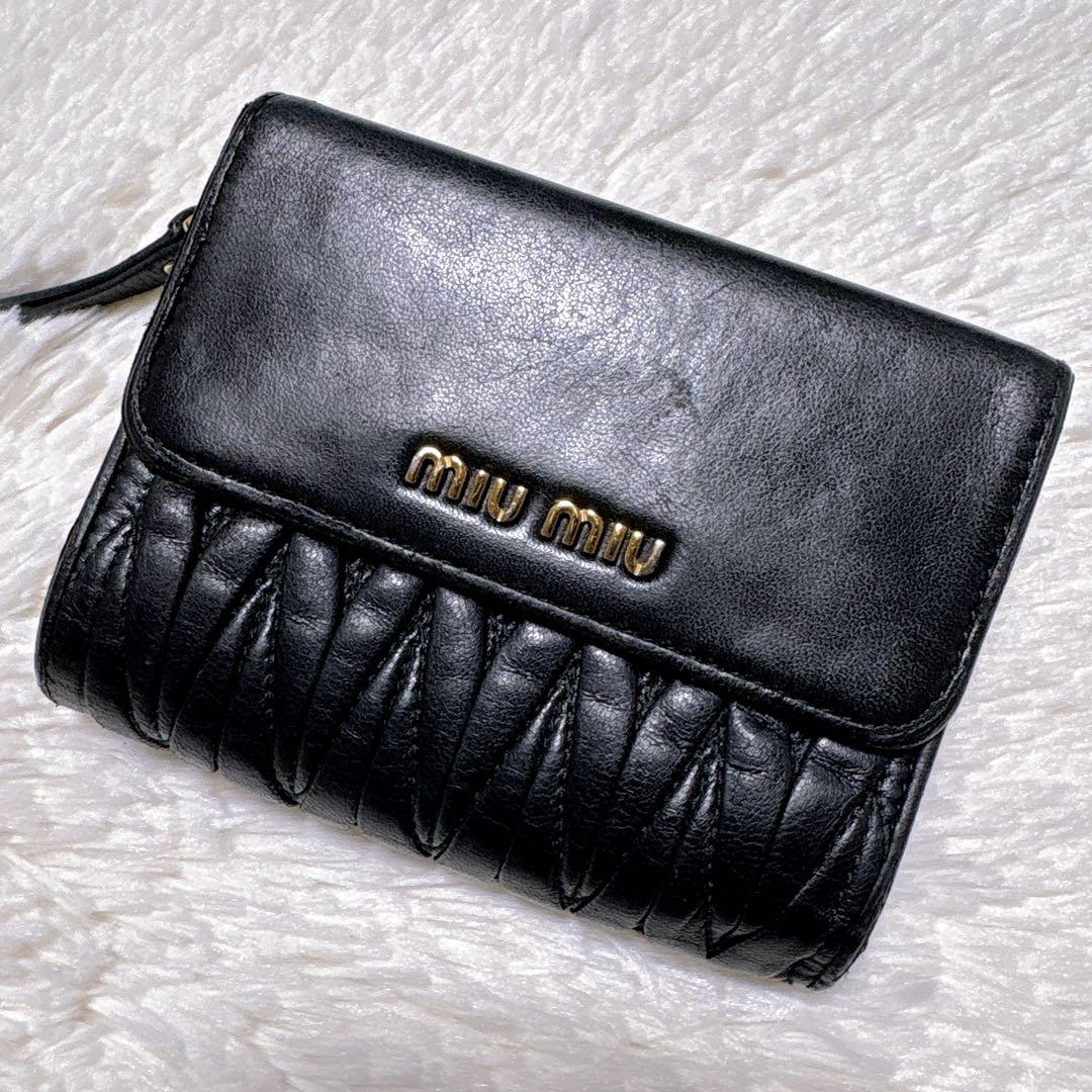 ♡美品♡ミュウミュウ マテラッセ 三つ折り財布 黒 L字ファスナー ウォレット