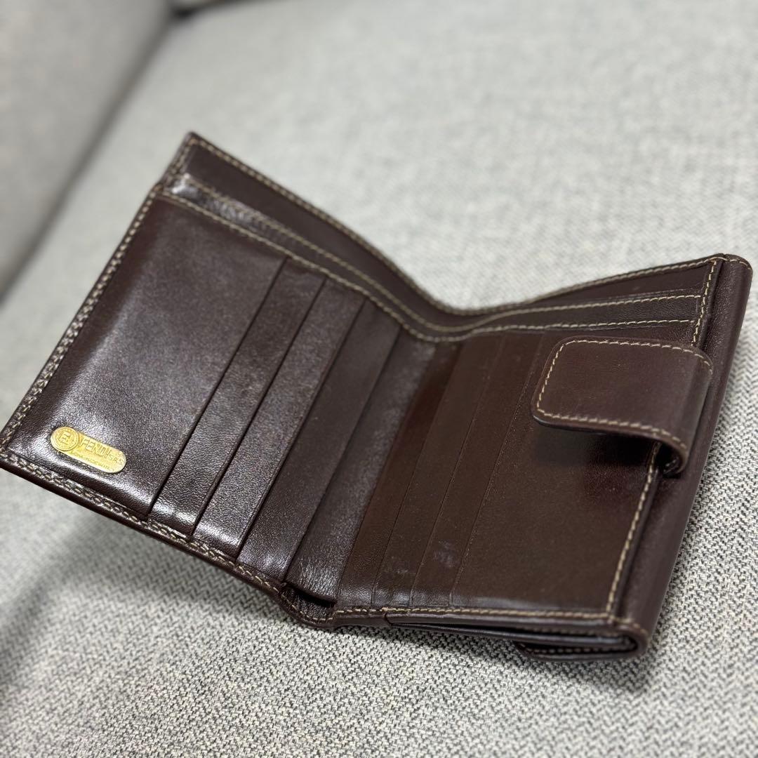 FENDI フェンディ FF ズッカ柄 Wホック 二つ折り財布