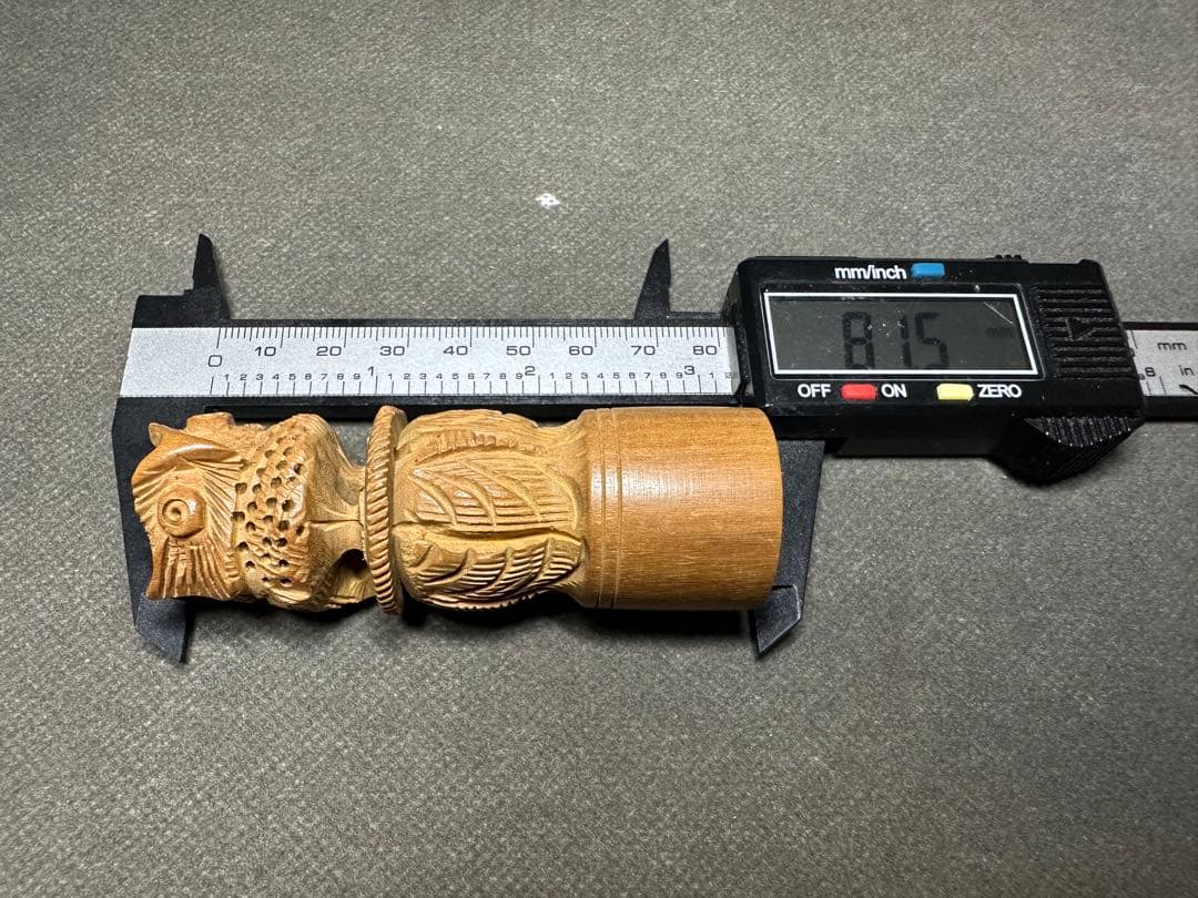 フクロウ　印鑑　印材　インド　白檀　木彫り　置物