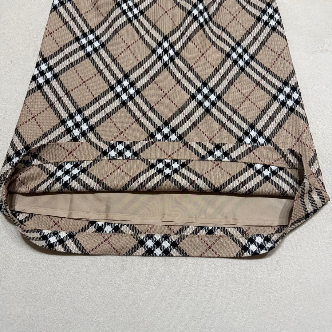 Burberry Londonノバチェック　ロングスカート 大きい15ABR