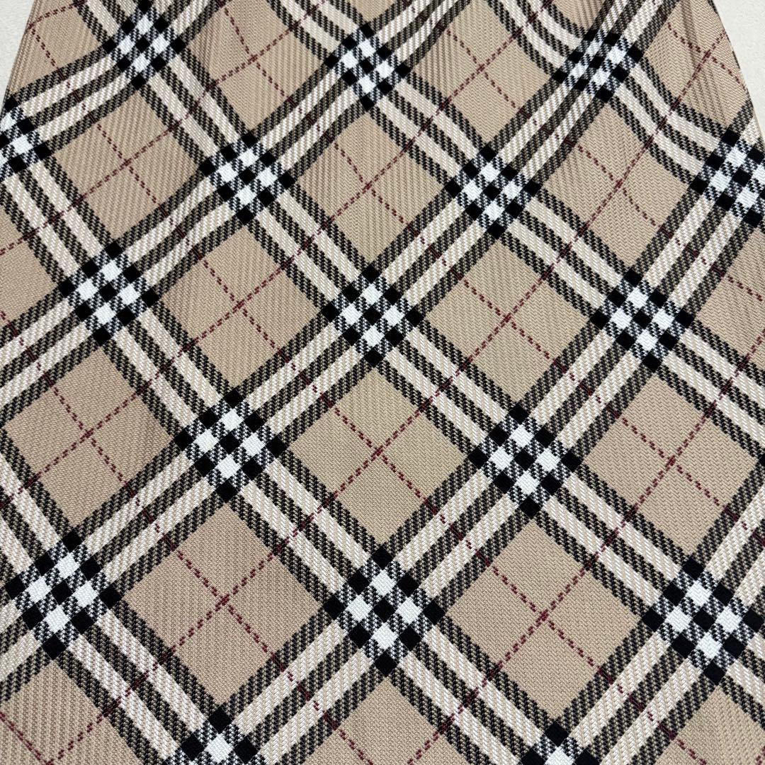 Burberry Londonノバチェック　ロングスカート 大きい15ABR
