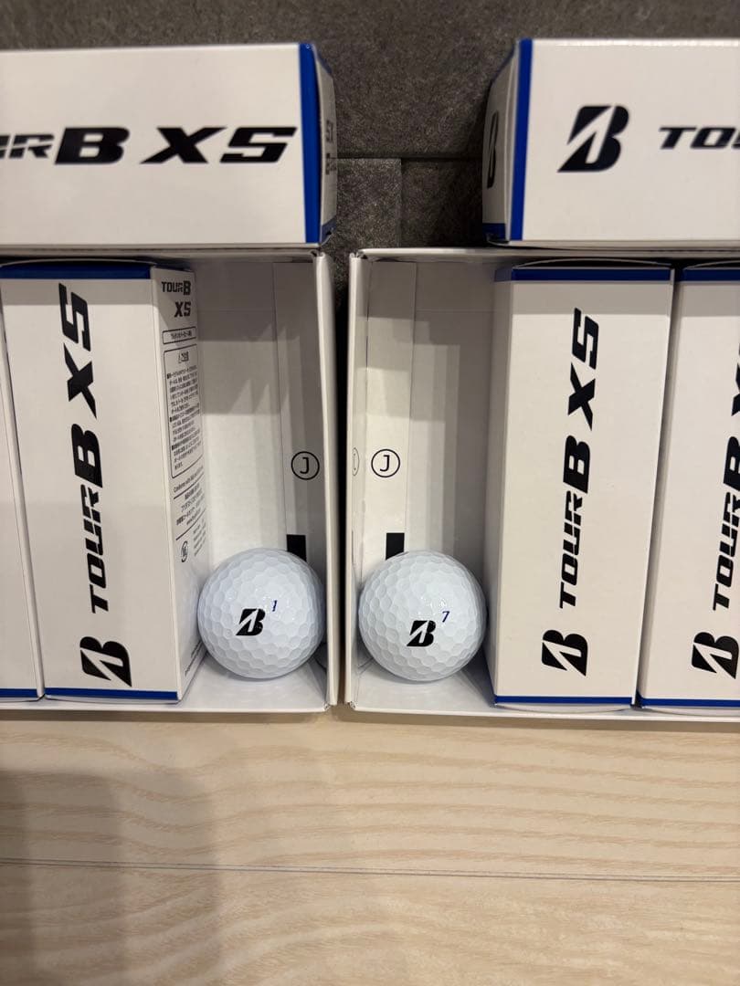ブリジストンBRIDGESTONE TOUR B XS ゴルフボール 2ダース