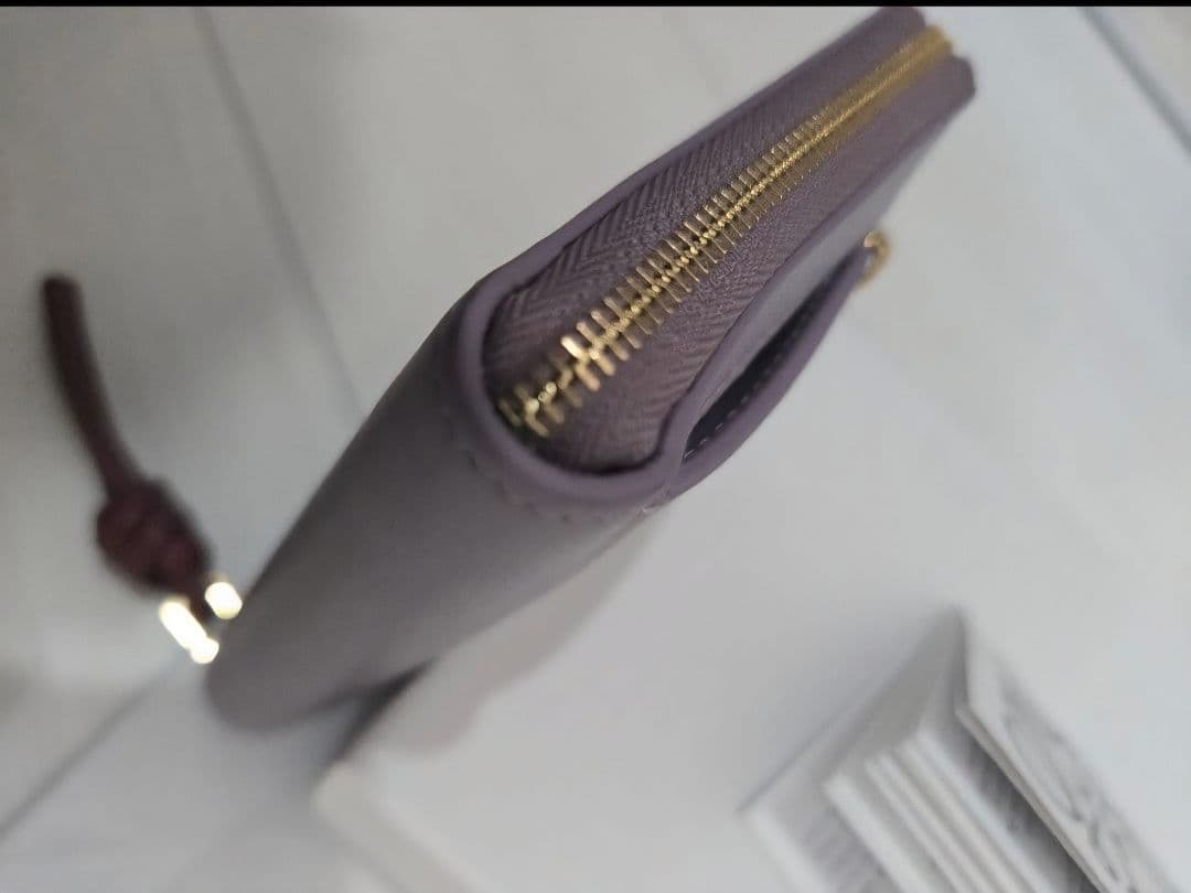LOEWE パープル 二つ折り財布