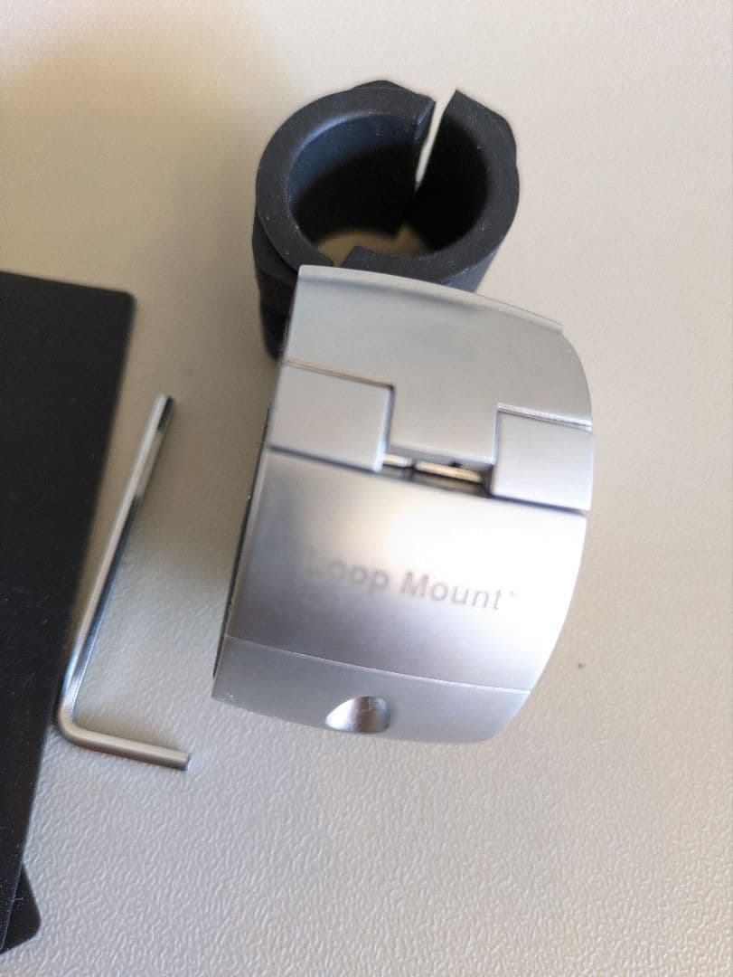 アクセサリー loop mount twist