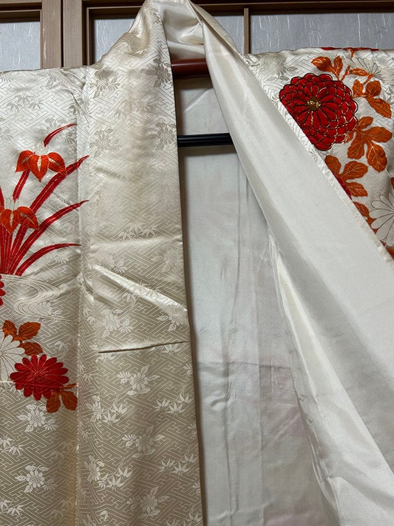 【正絹 振袖】赤×朱の極彩華｜金糸｜古典花尽くし 豪華振袖
