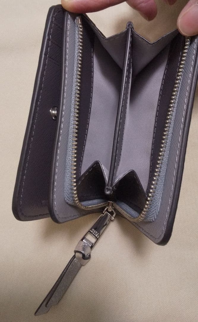 値下げしました！マークジェイコブス Mark Jacobs 二つ折り財布 未使用
