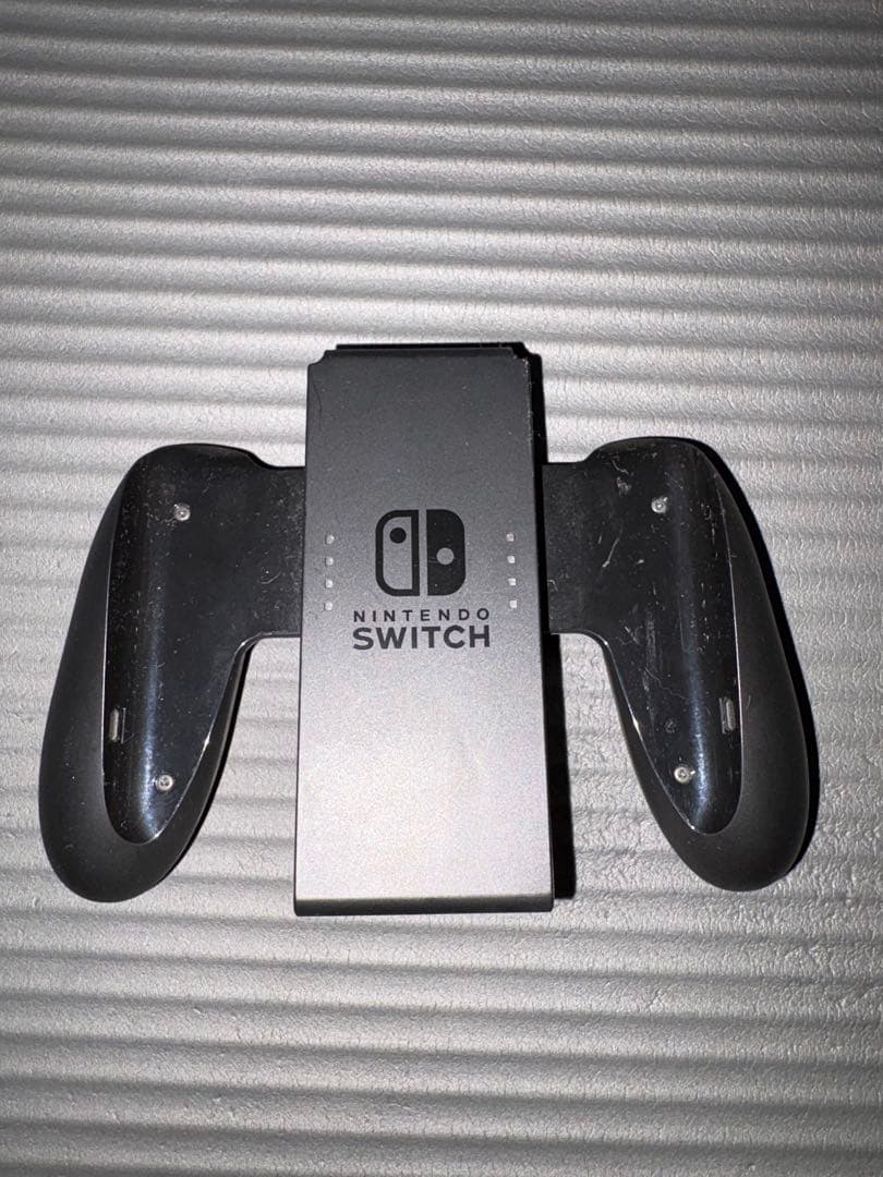 Nintendo Switch 本体 青/赤　コントローラー付