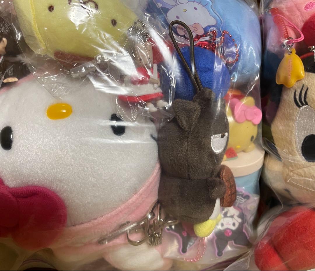 ノンジャンル　アニメグッズ　雑貨　300個程度　大量まとめ売りセット