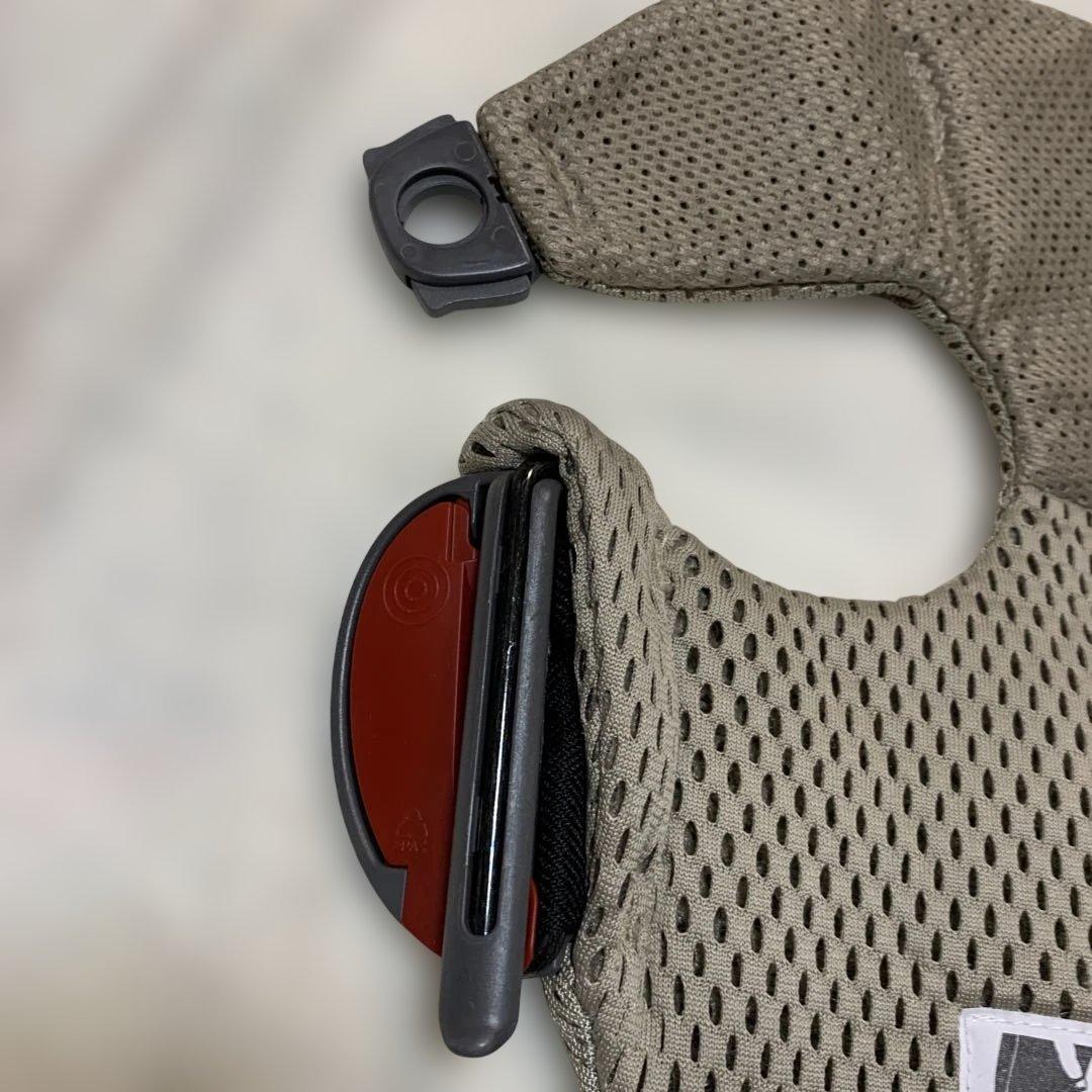 ベビービョルン　ベビーキャリア mini air グレーベージュ　赤ちゃん
