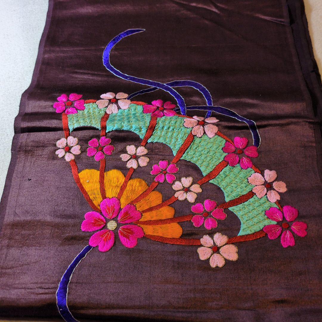 手刺繍　アンティーク　帯　リメイク　アンティーク　ハギレ