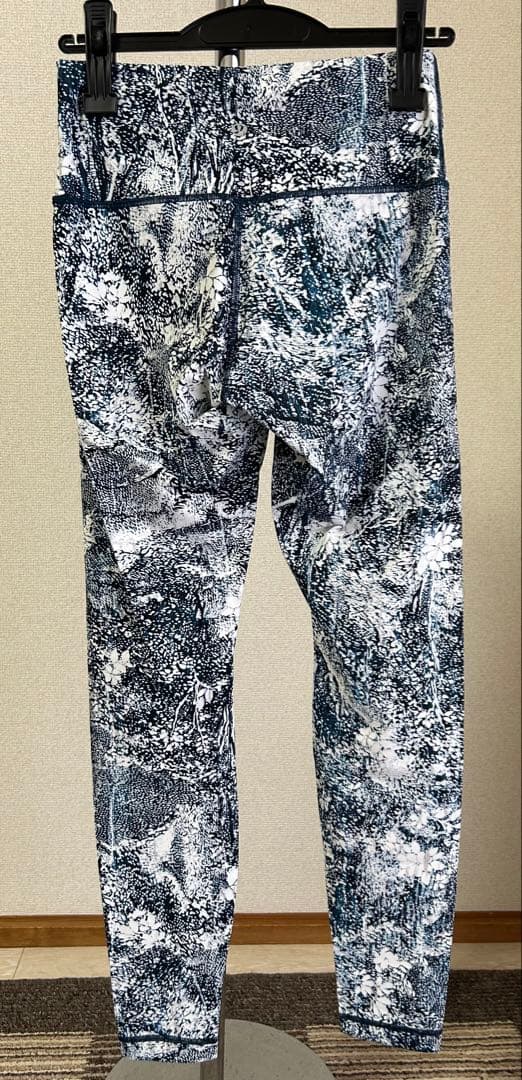 【koma】美品　Lululemon ルルレモン　レギンス