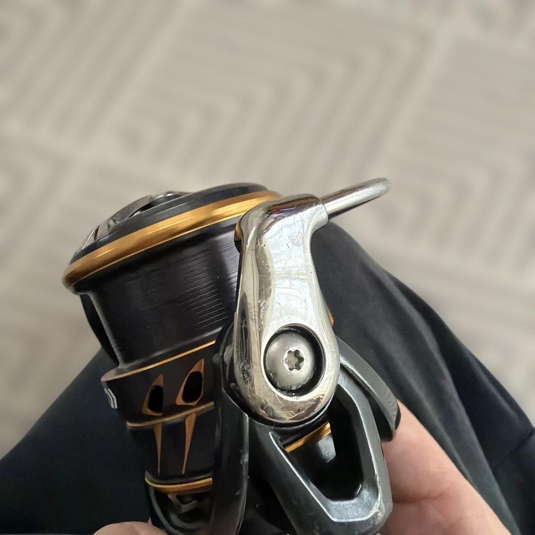 21CALDIA LT 2500S-XH スピニングリール