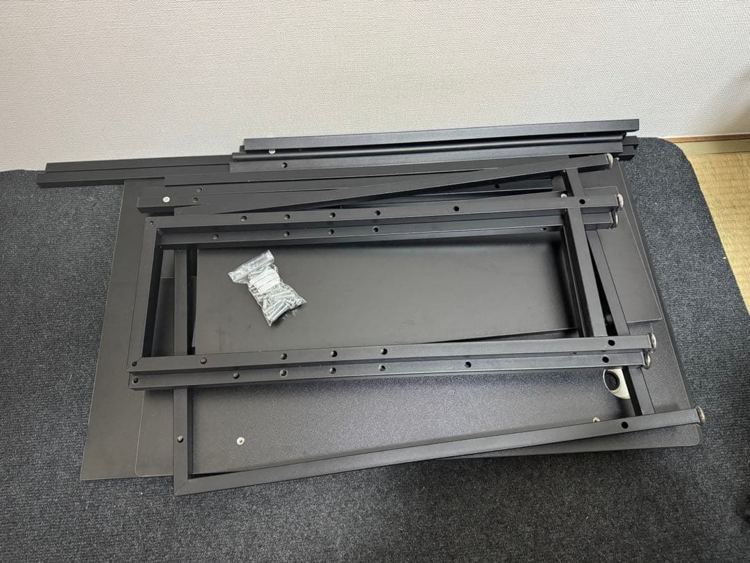 【中古】コーナーデスク L字型 幅140cm モニターアーム取付対応※説明書無し